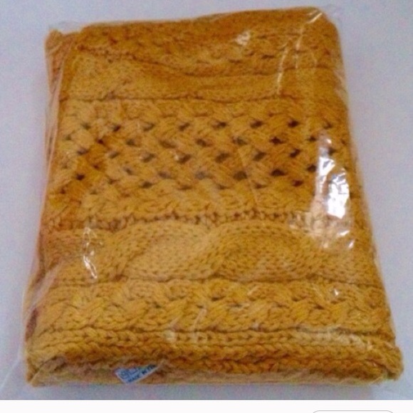 Last 1❤️Mustard Knit Scarf - Picture 2 of 2
