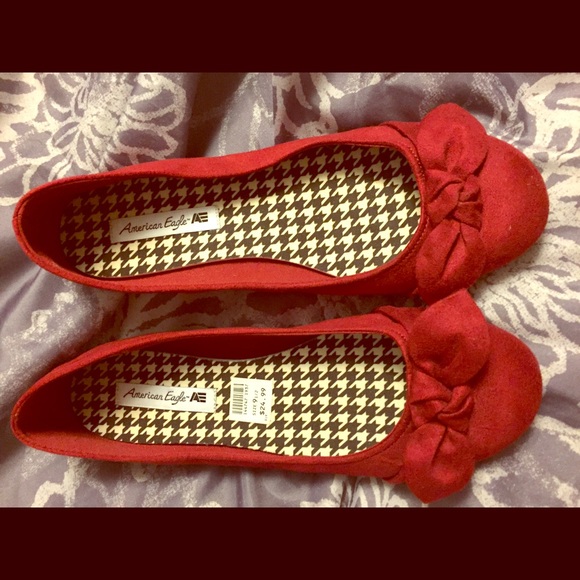 American Eagle by Payless Shoes - Red bow flats