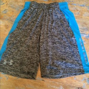 Boys Medium, Under Armour basketball shorts