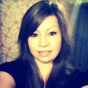 Meet your Posher, Donique