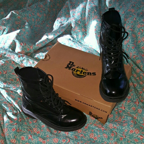 Patent leather all black women's Dr Martens boots