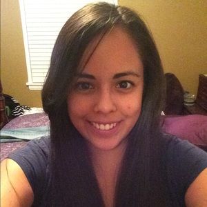 Meet your Posher, Amber