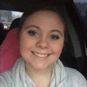 Meet your Posher, Ariel
