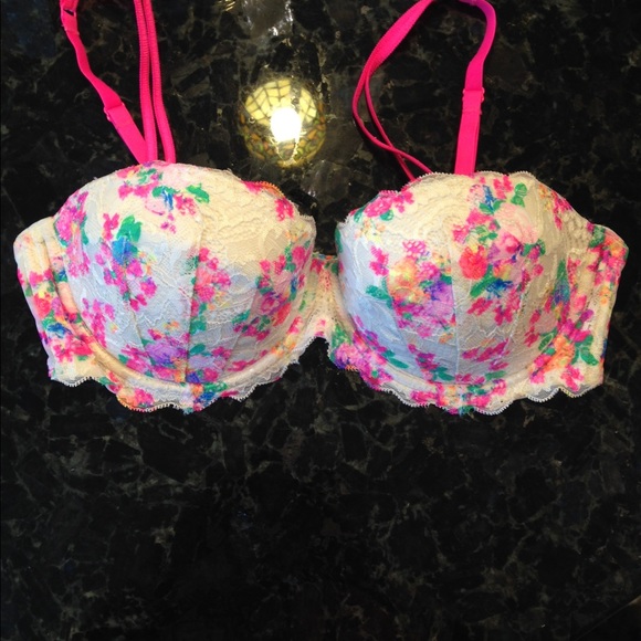 VS PINK Date Bra