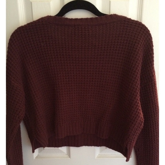 Burgundy Waffle Knit Crop Top - Picture 2 of 4