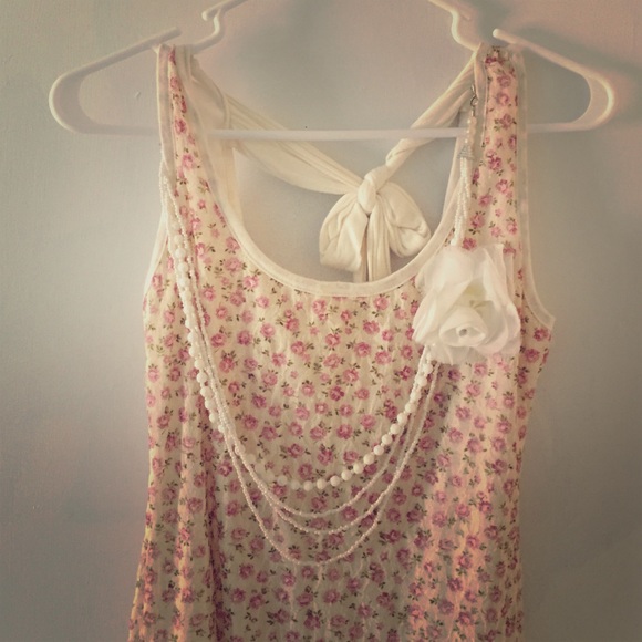 ‼️FLASH SALE‼️Cream and Pink Dress - Picture 1 of 3