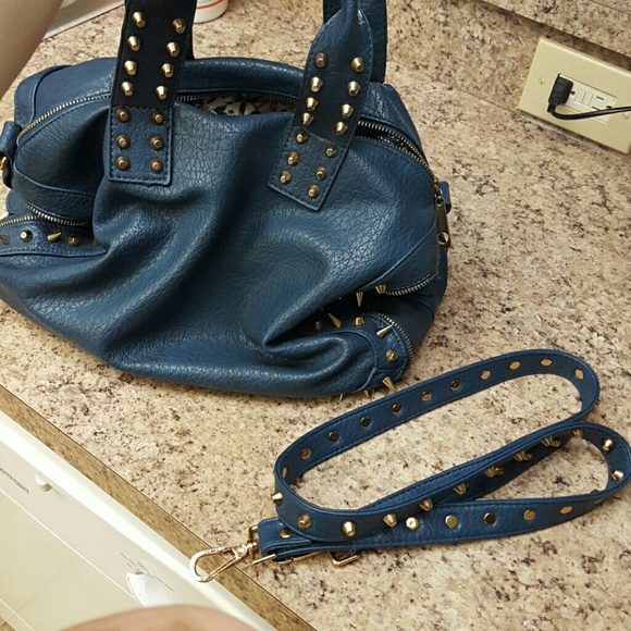 Purse - Picture 4 of 4