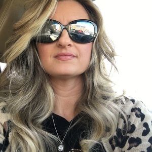 Meet your Posher, Tonya