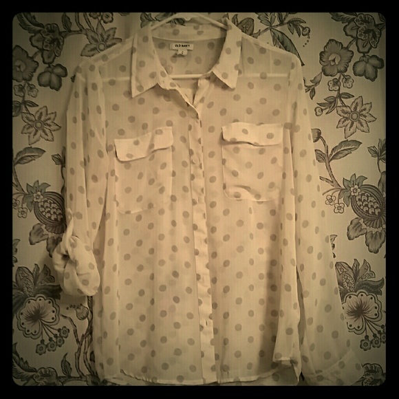 Cream and taupe polka dot blouse