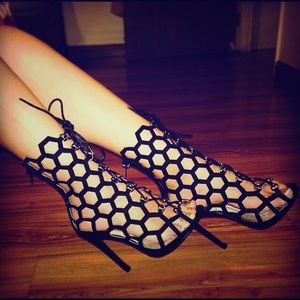 Beautiful caged black heels