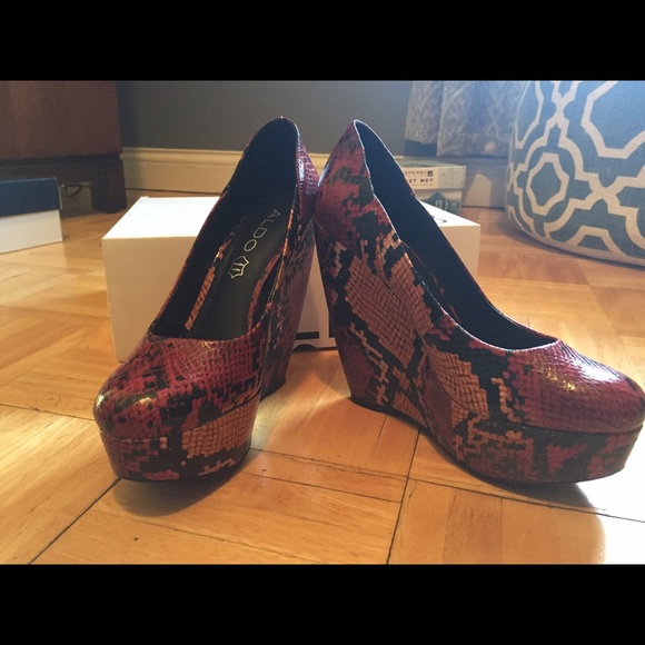 Aldo "Forwood" platform wedge