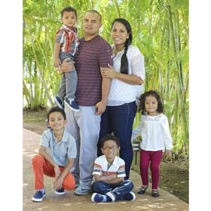 Meet your Posher, Line lautaha