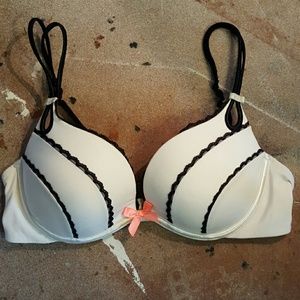 Victoria's Secret bra