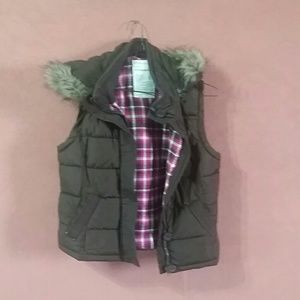 Aeropostale Vest