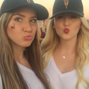 Meet your Posher, Brooke