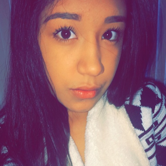 Meet your Posher, Perla - Picture 1 of 1
