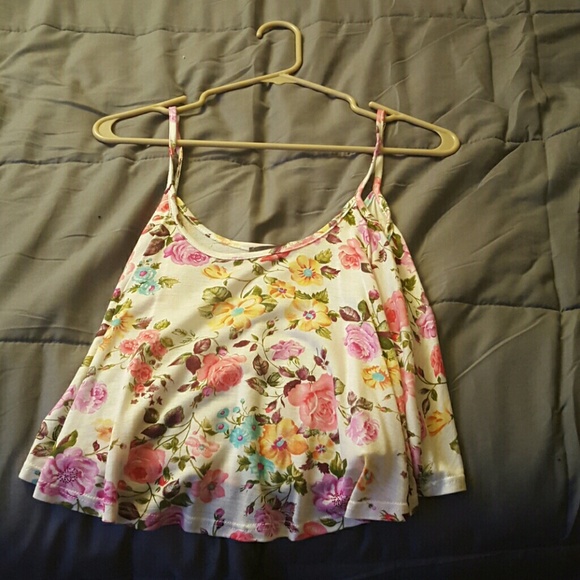 Floral top - Picture 1 of 1