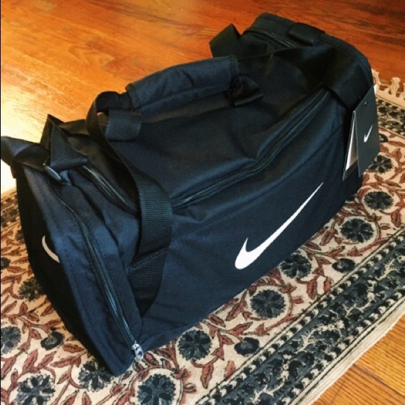 NWT Nike Brasilia 6 XS Duffle Bag
