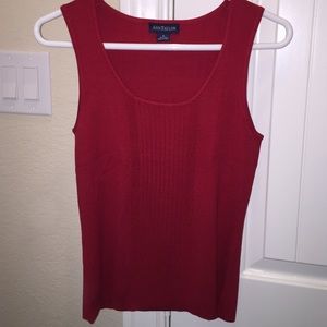 BANANA REPUBLIC Beautiful Red Silk Tank