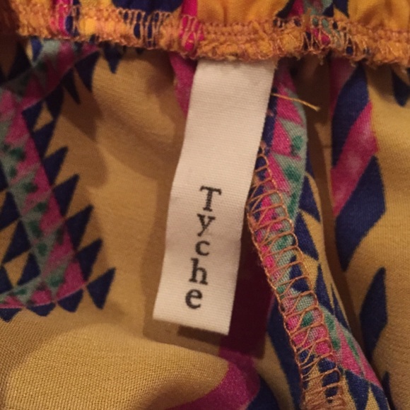 Aztec pattern high waist shorts - Picture 4 of 4