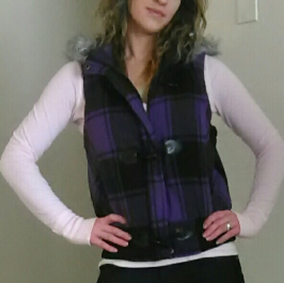 OP Purple and black plaid vest with fur trim hood