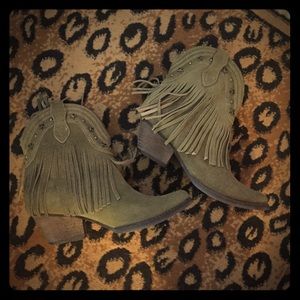 Fringe Boots