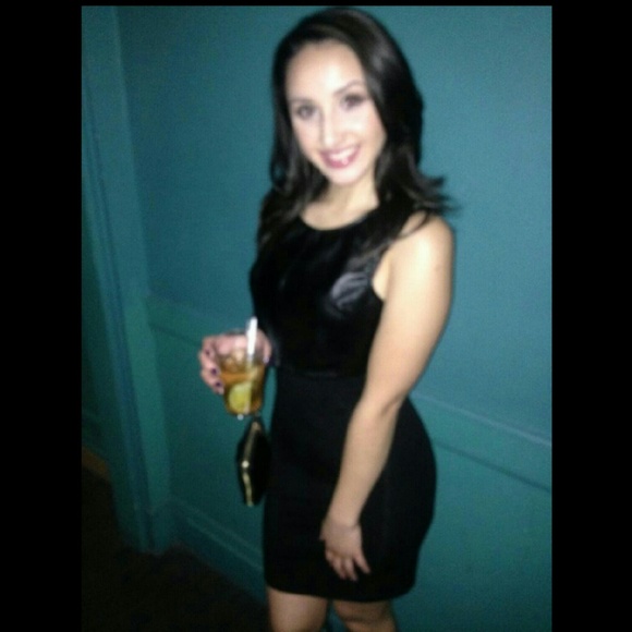 BEBE LOGO SHIRRED ALL BLACK MINI DRESS SIZE SMALL - Picture 3 of 4