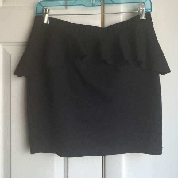 Peplum skirt