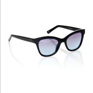 NWT Beautiful Cole Haan sunglasses