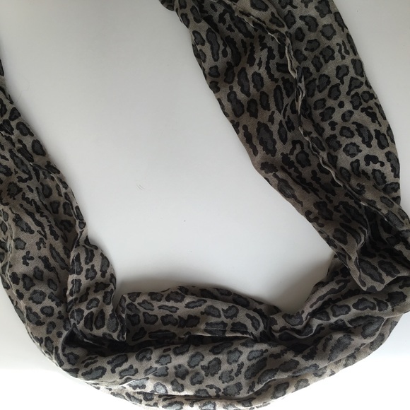 Leopard Print Infinity Scarf - Picture 2 of 2