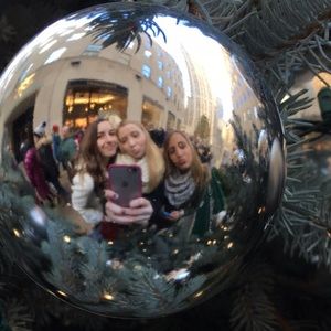 Meet your Posher, Megan