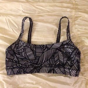 Lululemon Straight Up Sports Bra