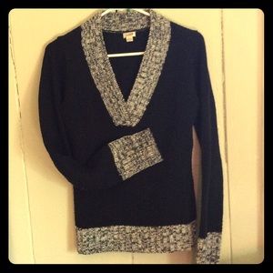 Pre loved Grame sweater, black and gray