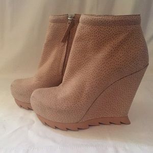Camilla Skovgaard Ankle Wedge Boot W/Saw Sole