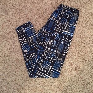 Patterned leggings