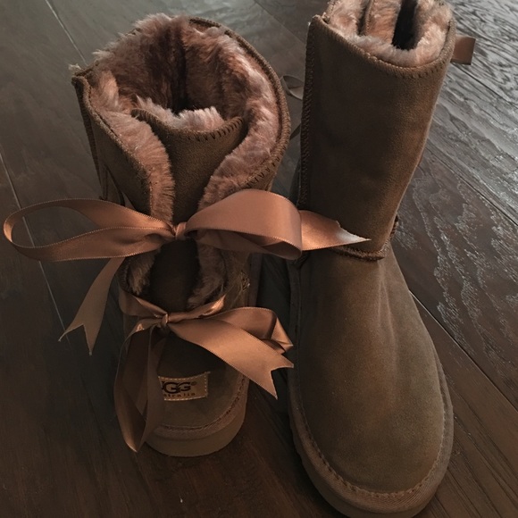 Brand new never worn grey Ugg boots