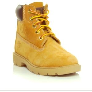 Timberland Classic lightly used