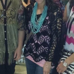 Adorable black shirt