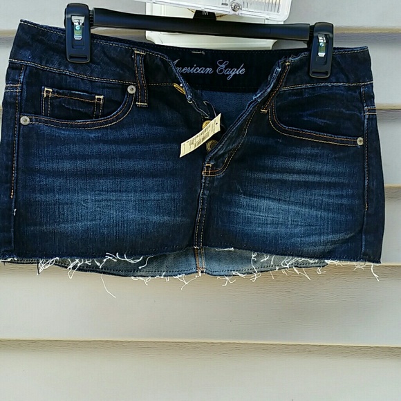 American Eagle Outfitters Dresses & Skirts - American Eagle Denim Mini Skirt Size 0 BNWT