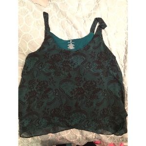🎉PRICE DROP! Make OFFER!🎉 NY&Co Lace Print Tank