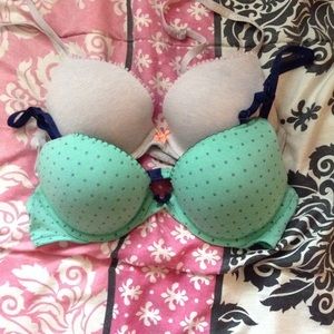 Victoria Secret bra bundle