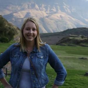Meet your Posher, Emily