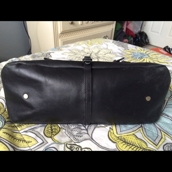 Black Jummy Choo. Black leather with gold trim. - Picture 2 of 4
