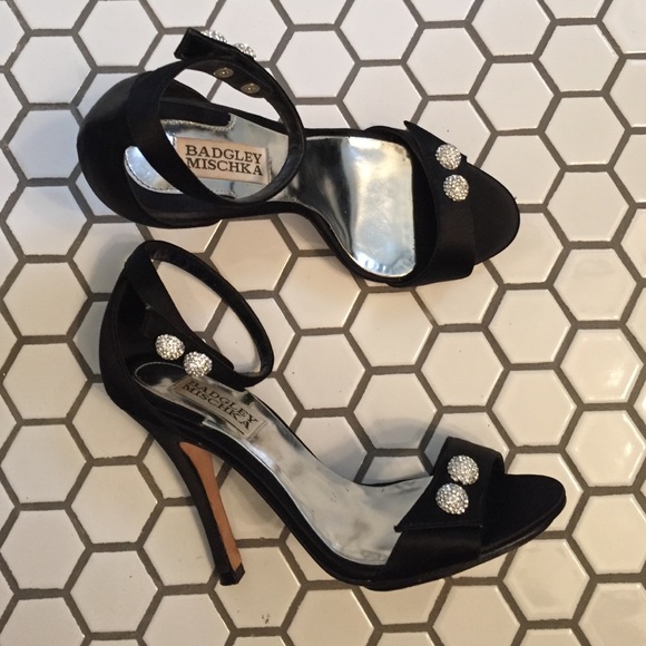 Badgley Mischka evening shoes