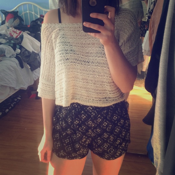 Mossimo Supply printed high-waisted shorts