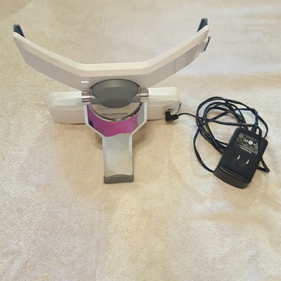 IPOD DOCKING STATION - Picture 2 of 4