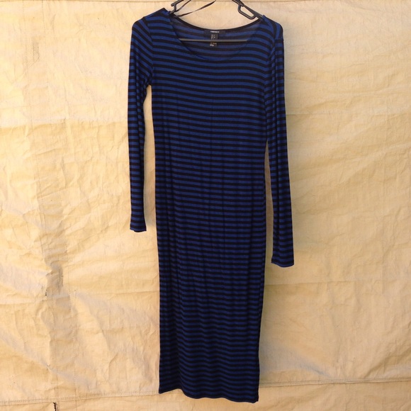 Blue & black striped dress 💙 - Picture 4 of 4