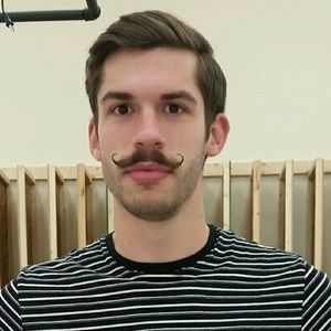 Meet your Posher, Troy