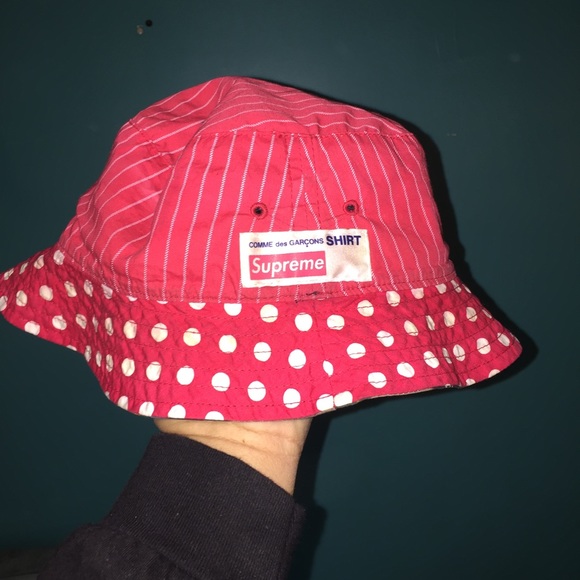 Comme Des Garçon x Supreme bucket hat