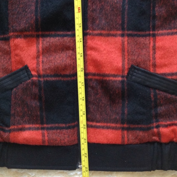 Jacket - Picture 3 of 4